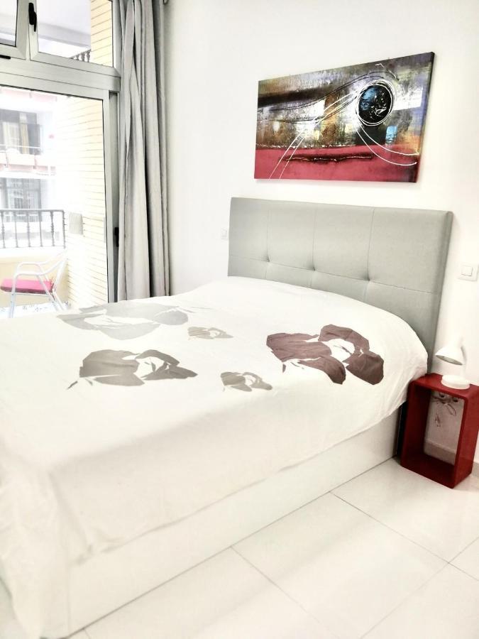 Homeforguest Listen To The Waves By Las Canteras Las Palmas de Gran Canárias Exterior foto